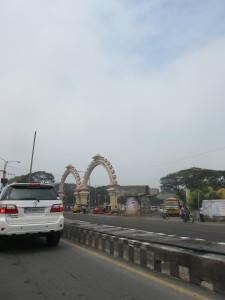 a Chennai bicycle ride, Dr. Christopher Taylor Barry, #drbarryindia, Hercules bicycle, Anna Nagar, Chennai politeness